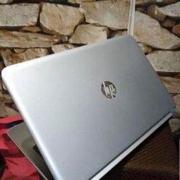 HP pavilion laptop corei5