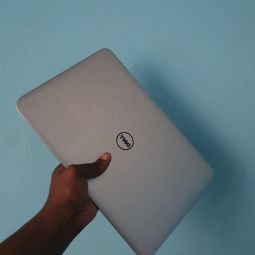 Dell Xps Slim (Like Macbook Air)