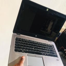 Hp elitebook 745(g2)