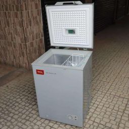 Tcl Deep Freezer