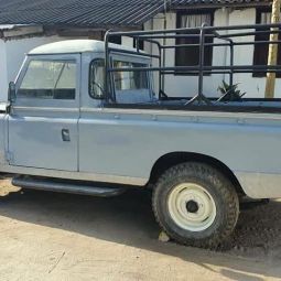 Land rover 1980