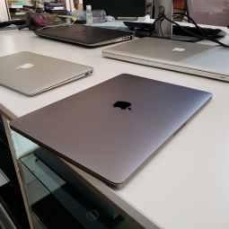 MACBOOK PRO RETINA 2016 (NON TOUCH BAR)